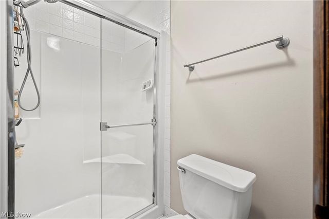 5062 Lansdowne Drive, Solon, OH 44139
