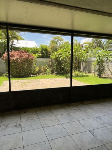 150 CAPE POINTE Circle, Jupiter, FL 33477