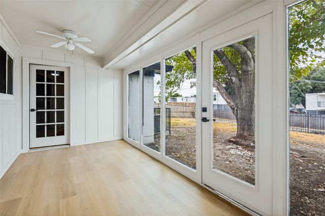 5445 Enderly Place, Dallas, TX 75227