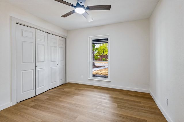5445 Enderly Place, Dallas, TX 75227