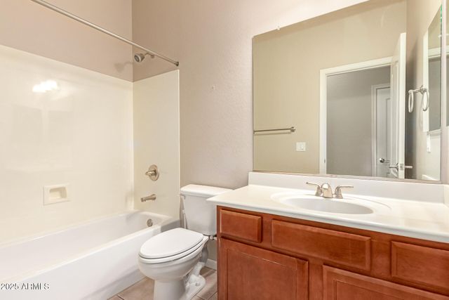 6857 W PEAK VIEW Road, Peoria, AZ 85383