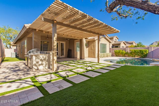 6857 W PEAK VIEW Road, Peoria, AZ 85383