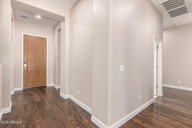 6857 W PEAK VIEW Road, Peoria, AZ 85383