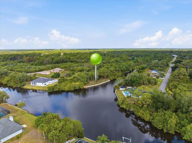 554 MCDILL DRIVE, Port Charlotte, FL 33953