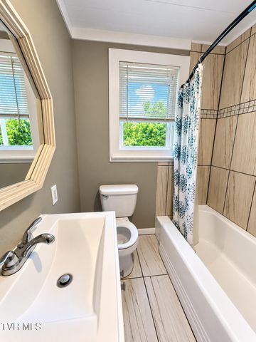 201 Mcneil Street, Kingsport, TN 37665