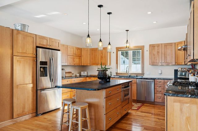 118 Sawyer Hill Road, Canaan, NH 03741