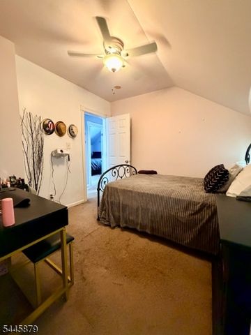 209 Main St, Linden City, NJ 07036