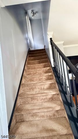 209 Main St, Linden City, NJ 07036