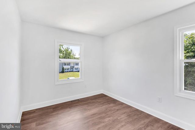 1224 ADAMS RD, Waldorf, MD 20602