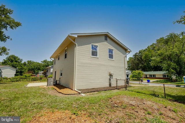 1224 ADAMS RD, Waldorf, MD 20602