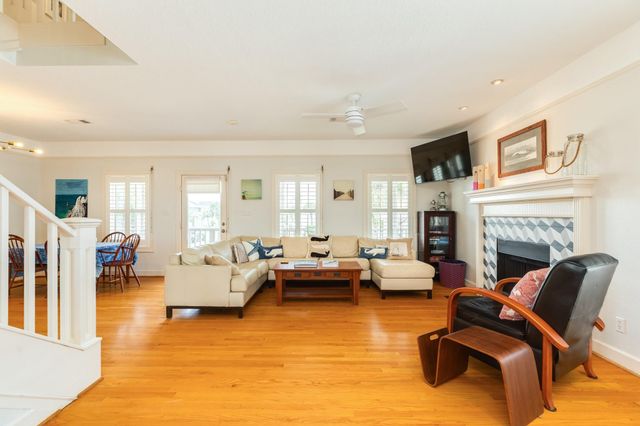3503 Eckert Drive, Galveston, TX 77554
