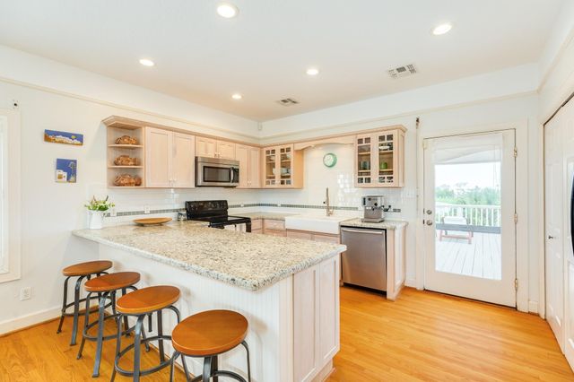 3503 Eckert Drive, Galveston, TX 77554