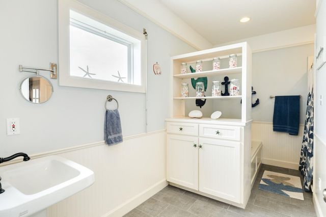 3503 Eckert Drive, Galveston, TX 77554