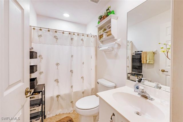 736 Charlemagne BLVD, Naples, FL 34112