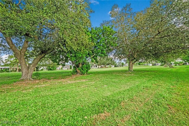 736 Charlemagne BLVD, Naples, FL 34112
