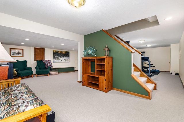165 Briarbend Boulevard, Powell, OH 43065