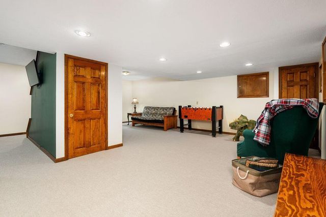 165 Briarbend Boulevard, Powell, OH 43065