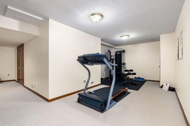 165 Briarbend Boulevard, Powell, OH 43065