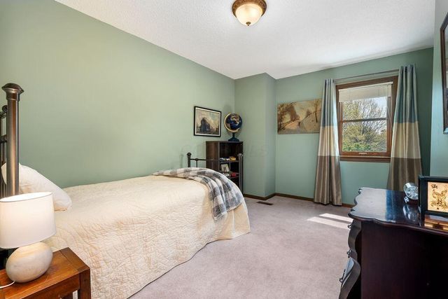 165 Briarbend Boulevard, Powell, OH 43065