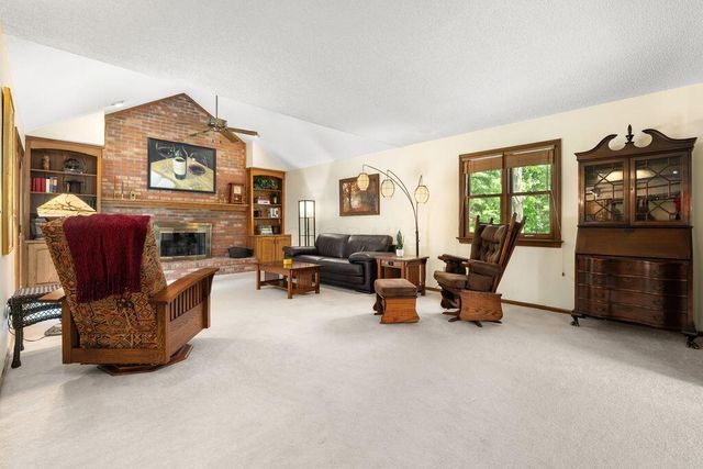 165 Briarbend Boulevard, Powell, OH 43065