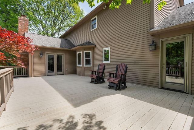 165 Briarbend Boulevard, Powell, OH 43065