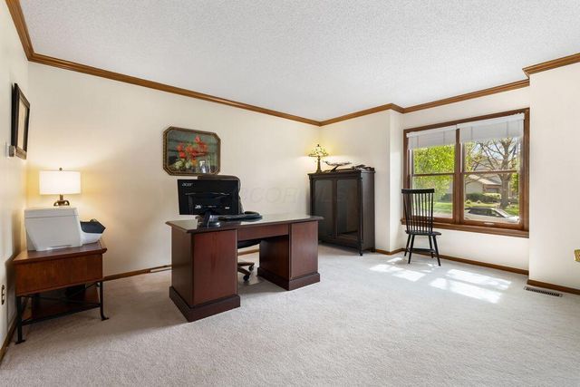 165 Briarbend Boulevard, Powell, OH 43065