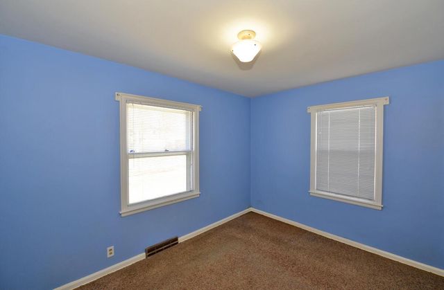 227 Wickham BOULEVARD, Racine, WI 53405