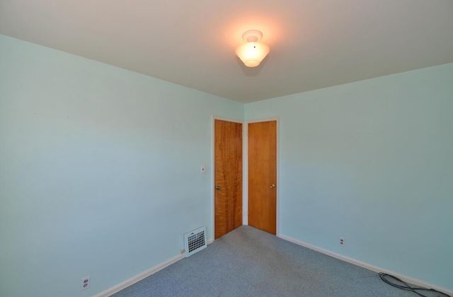 227 Wickham BOULEVARD, Racine, WI 53405