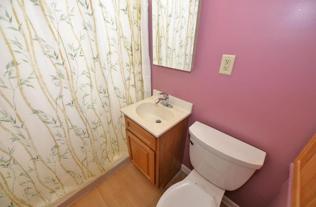 227 Wickham BOULEVARD, Racine, WI 53405