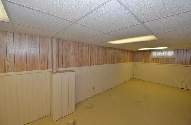 227 Wickham BOULEVARD, Racine, WI 53405