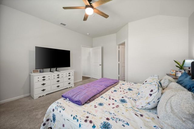 909 Avagail Avenue, Springtown, TX 76082