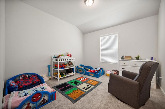 909 Avagail Avenue, Springtown, TX 76082