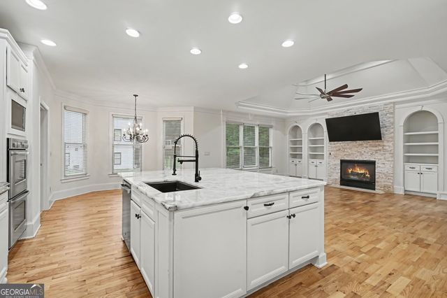 1276 Greenridge Avenue, Lithonia, GA 30058