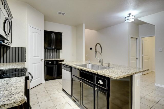 644 River Rock Drive, Azle, TX 76020