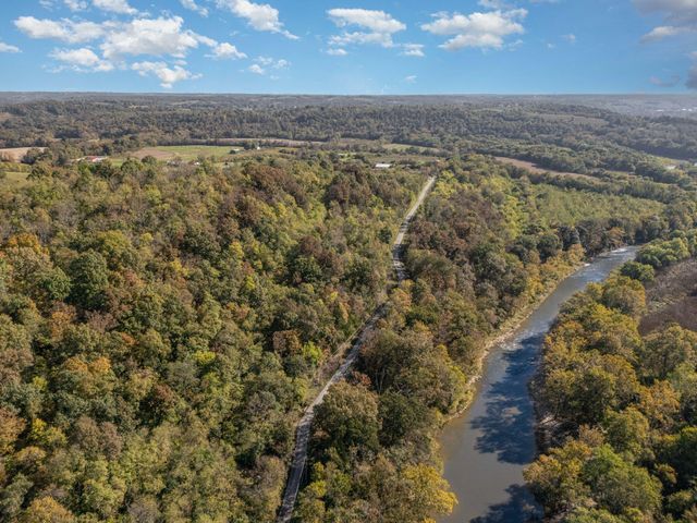 817 Ed Monroe Road, Falmouth, KY 41040