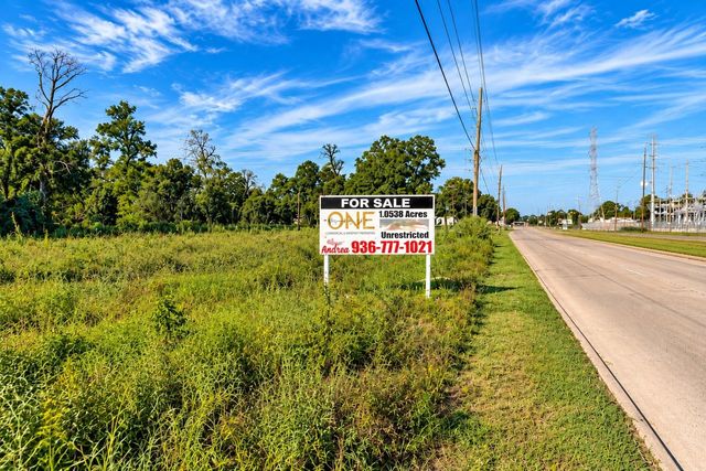 14815 Old Humble Road, Houston, TX 77396