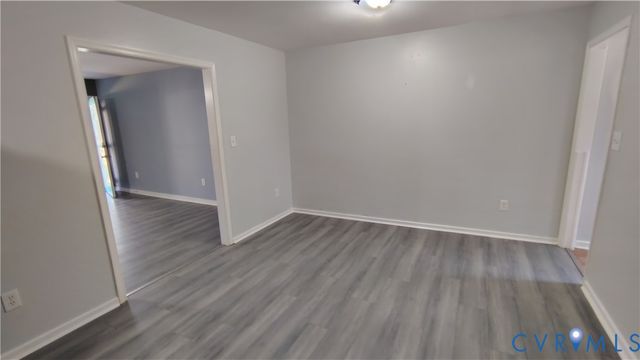 9514 Squirrel Level Rd, Petersburg, VA 23803