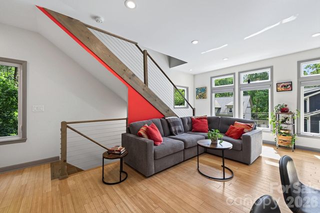 53 Waynesville Avenue, Asheville, NC 28806