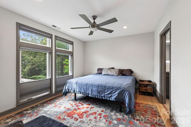 53 Waynesville Avenue, Asheville, NC 28806
