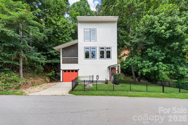 53 Waynesville Avenue, Asheville, NC 28806