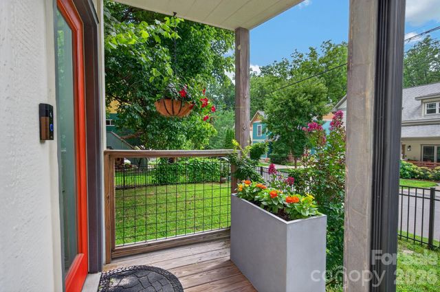 53 Waynesville Avenue, Asheville, NC 28806