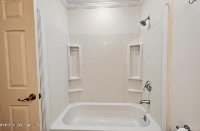 8374 Lakeshore Road, Bay Saint Louis, MS 39520