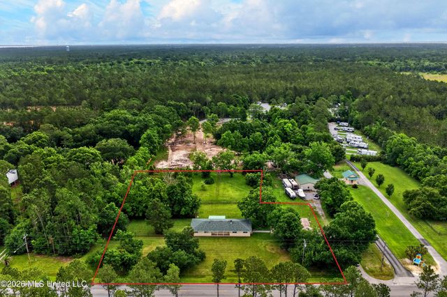 8374 Lakeshore Road, Bay Saint Louis, MS 39520