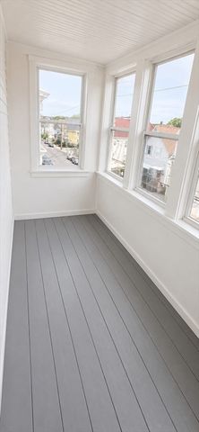 45 Phillips 3, Lawrence, MA 01843