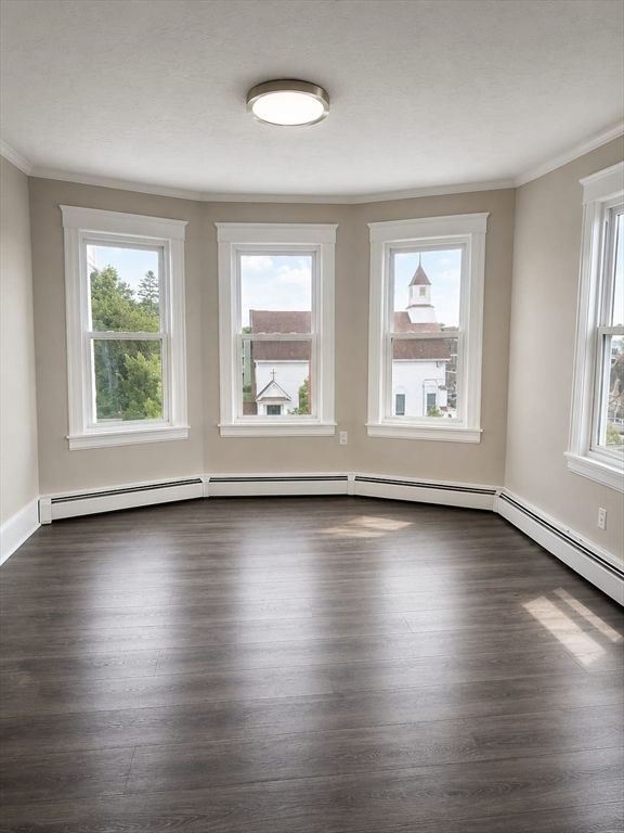45 Phillips 3, Lawrence, MA 01843