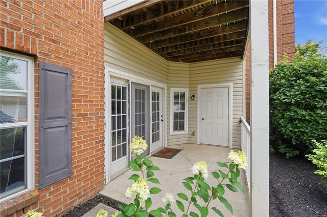 2636 Harding Court M, Beavercreek, OH 45431