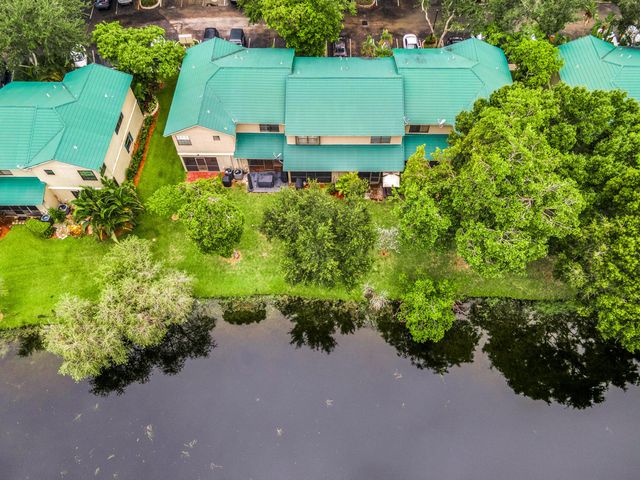 530 WESTREE Lane 530, Plantation, FL 33324