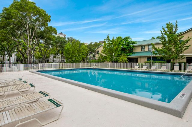 530 WESTREE Lane 530, Plantation, FL 33324