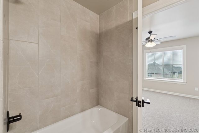 10924 N 81st East Place, Owasso, OK 74055