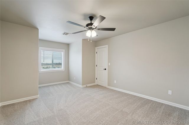 10924 N 81st East Place, Owasso, OK 74055